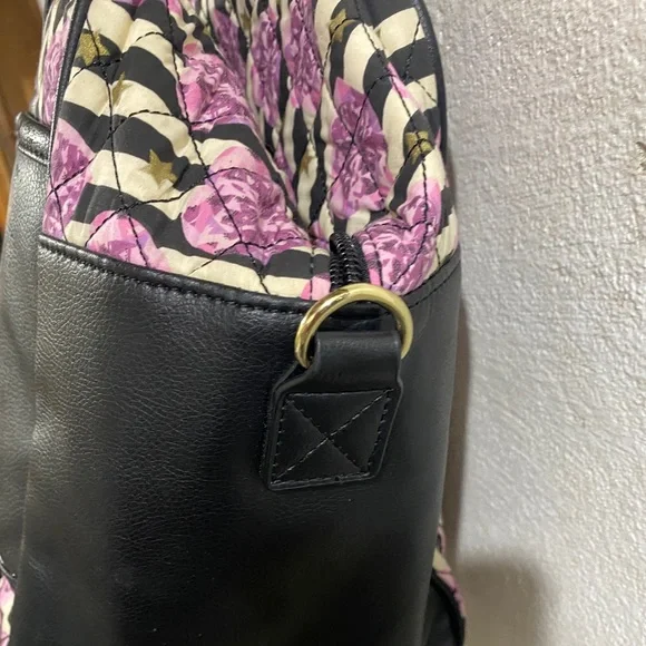Betsy Johnson quilted black and white stripes with Purple Hearts weekender 18/13 - Picture 8 of 16